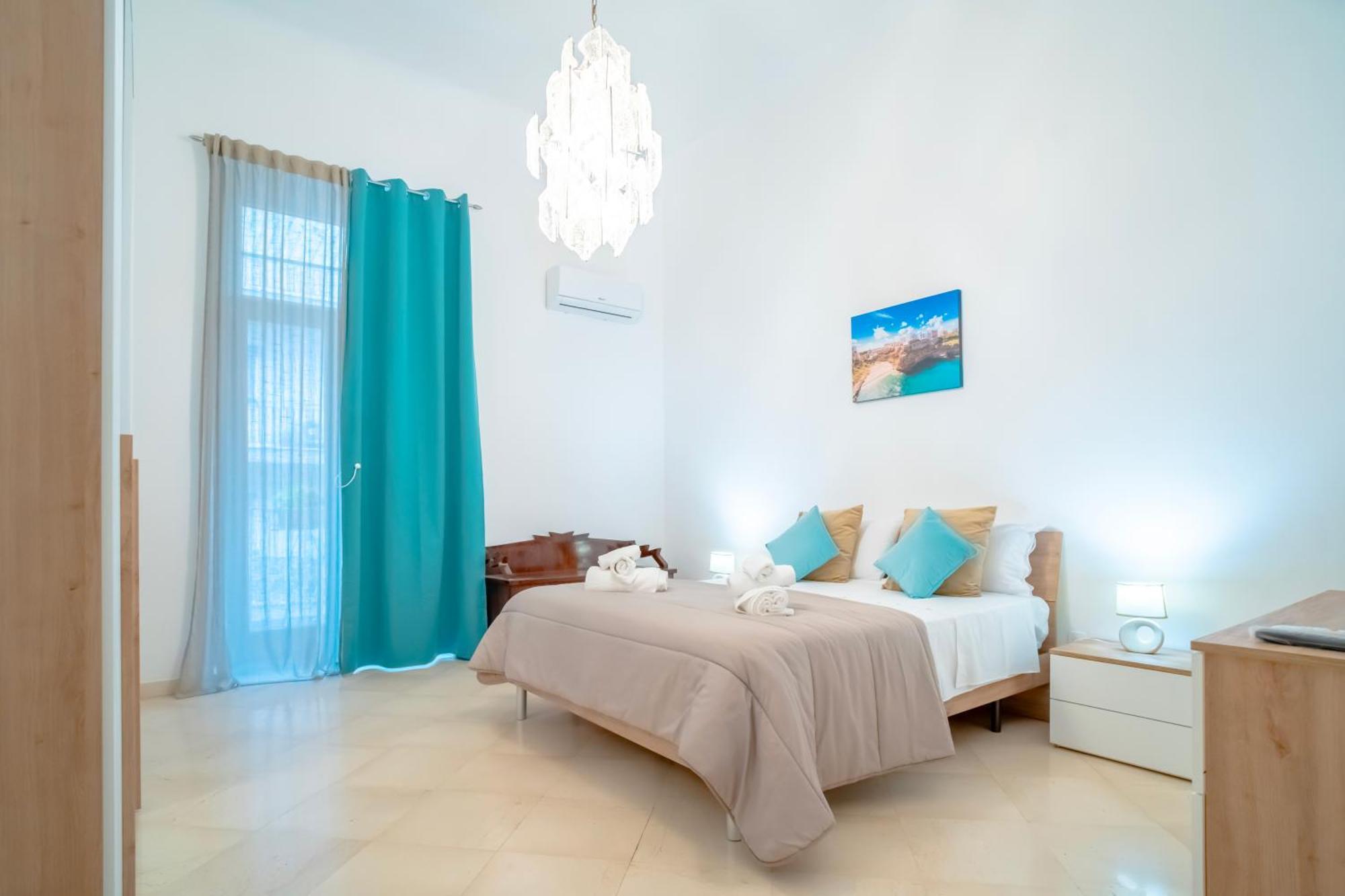Apartament Dimora Dante 310 Bari Zewnętrze zdjęcie