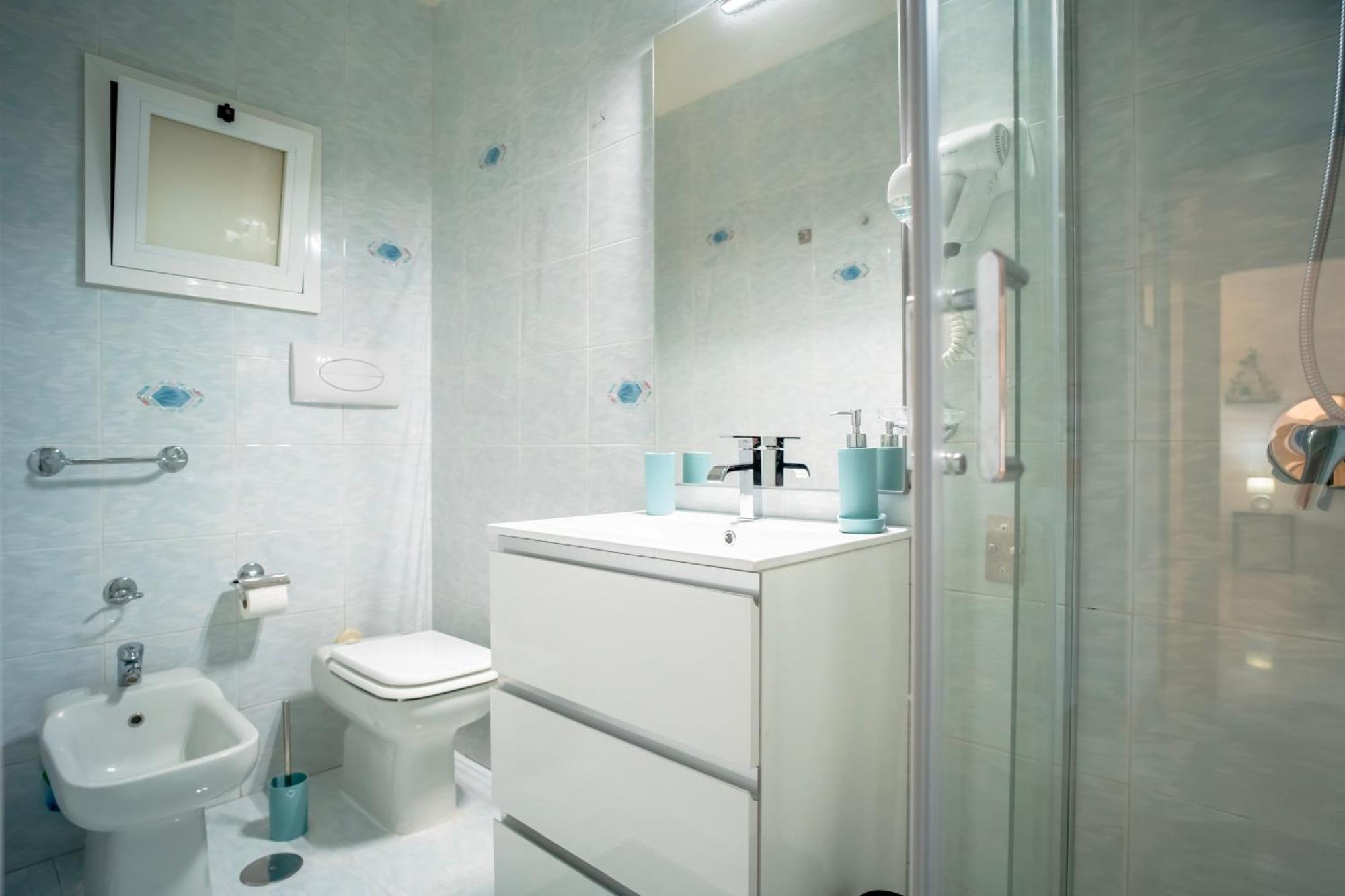 Apartament Dimora Dante 310 Bari Zewnętrze zdjęcie