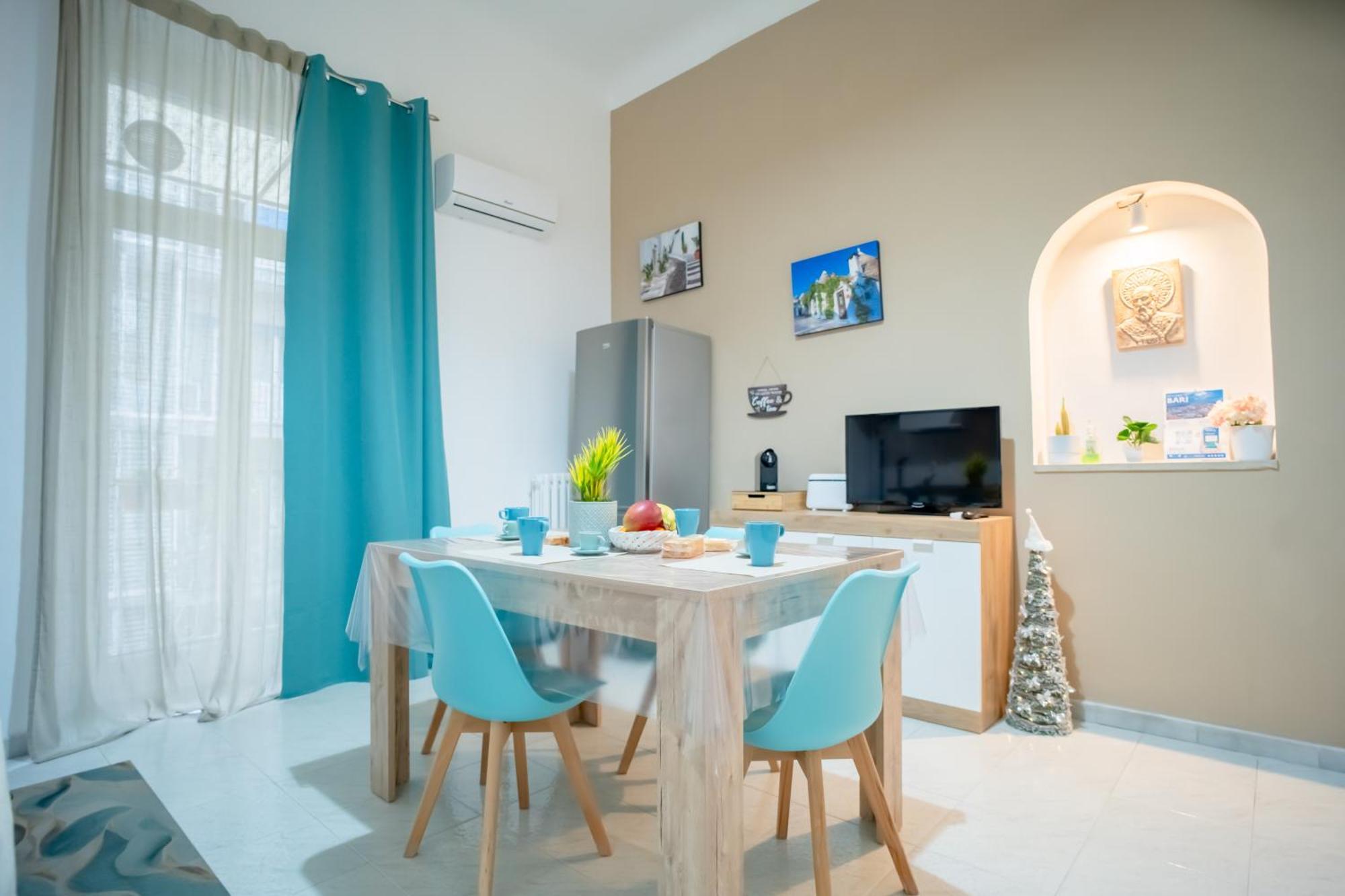 Apartament Dimora Dante 310 Bari Zewnętrze zdjęcie