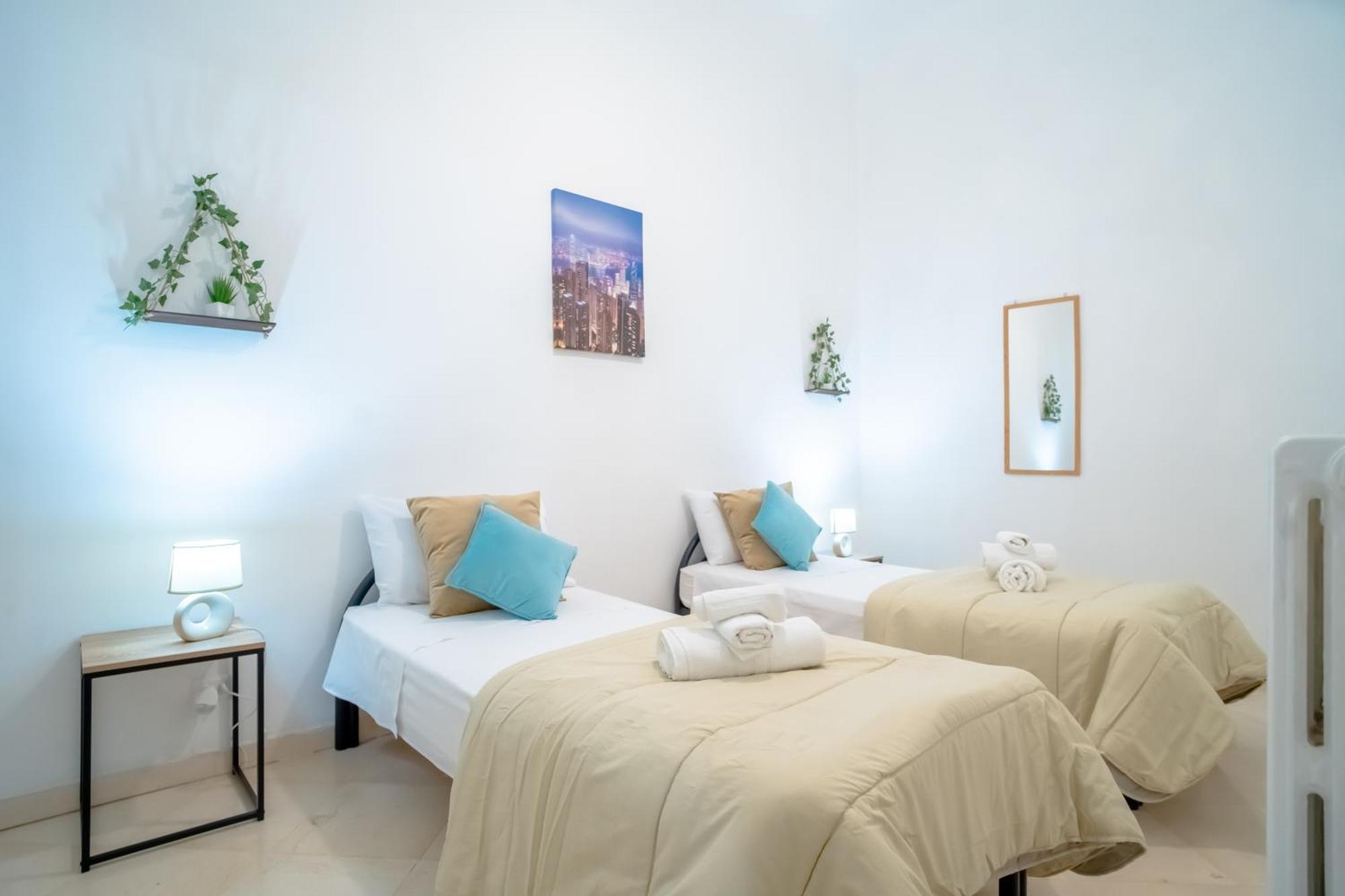 Apartament Dimora Dante 310 Bari Zewnętrze zdjęcie