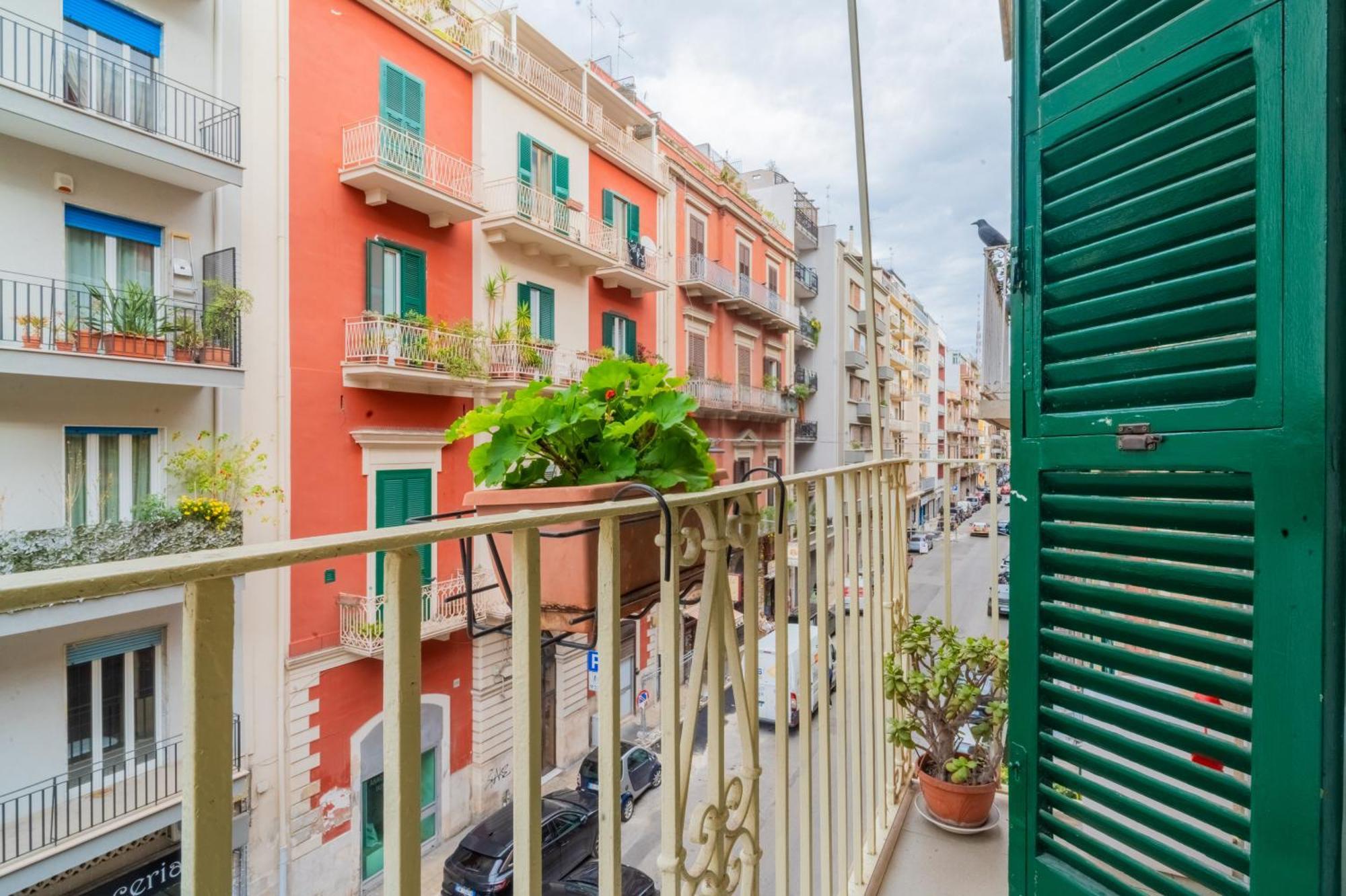 Apartament Dimora Dante 310 Bari Zewnętrze zdjęcie